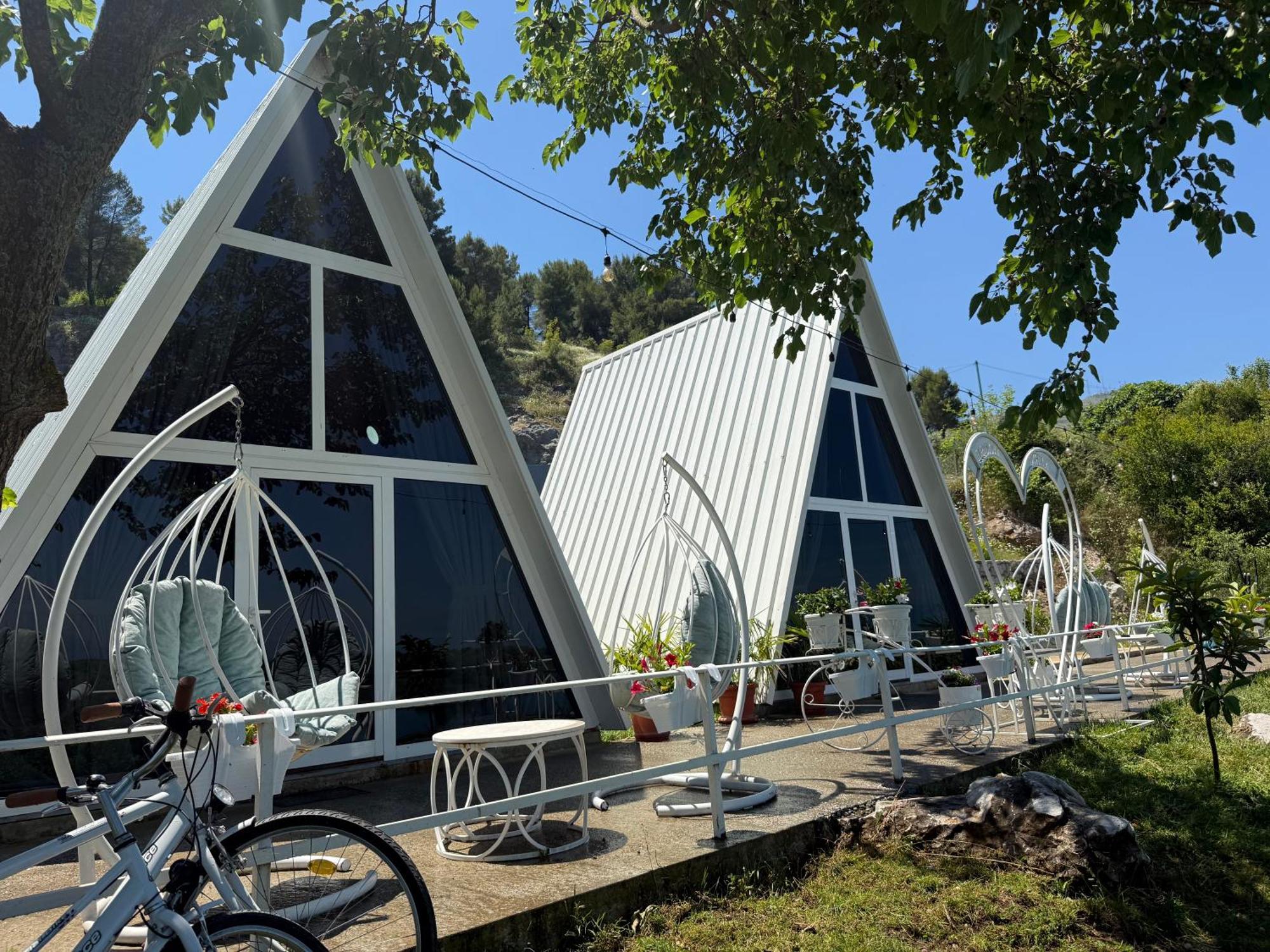 Alex's House Shiroke Villa